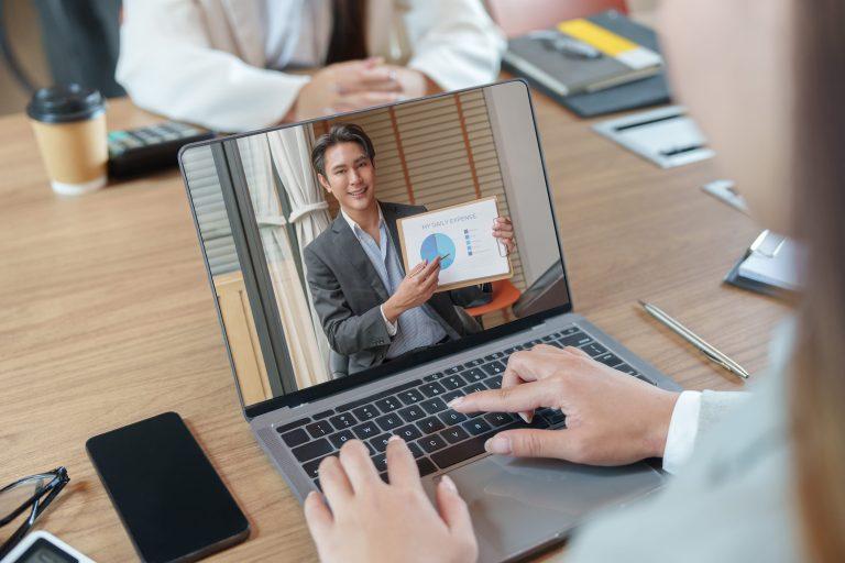 เตือนภัย Deepfake ปลอมเป็นผู้นำประเทศ  หลอกโอนเงินผ่าน Zoom เสียหายกว่า 3.8 ล้านดอลลาร์สหรัฐ