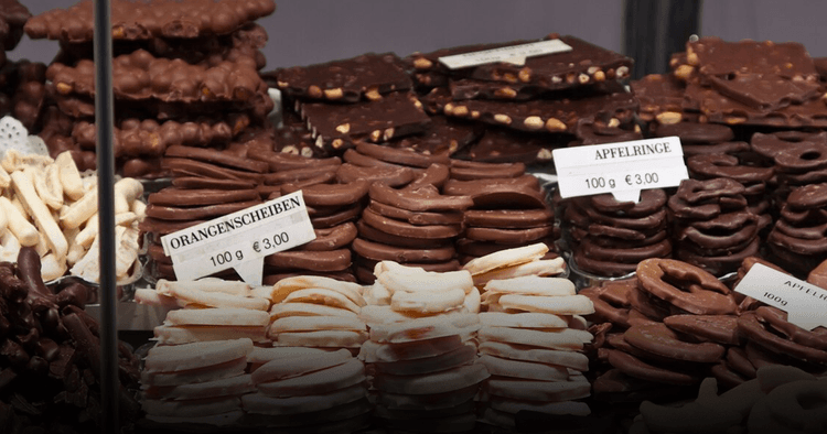 ดูให้ชัด! วิธีเช็ก “ช็อกโกแลตปลอม” แฝงสารอันตราย