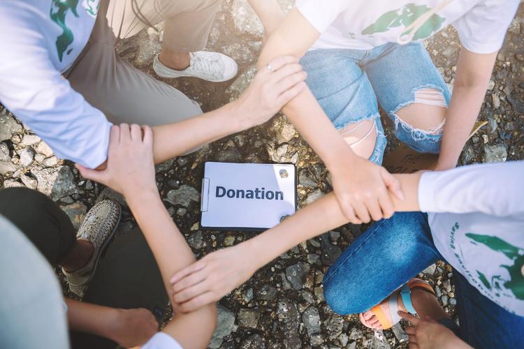 How to Donate Without Falling Victim to Scammers